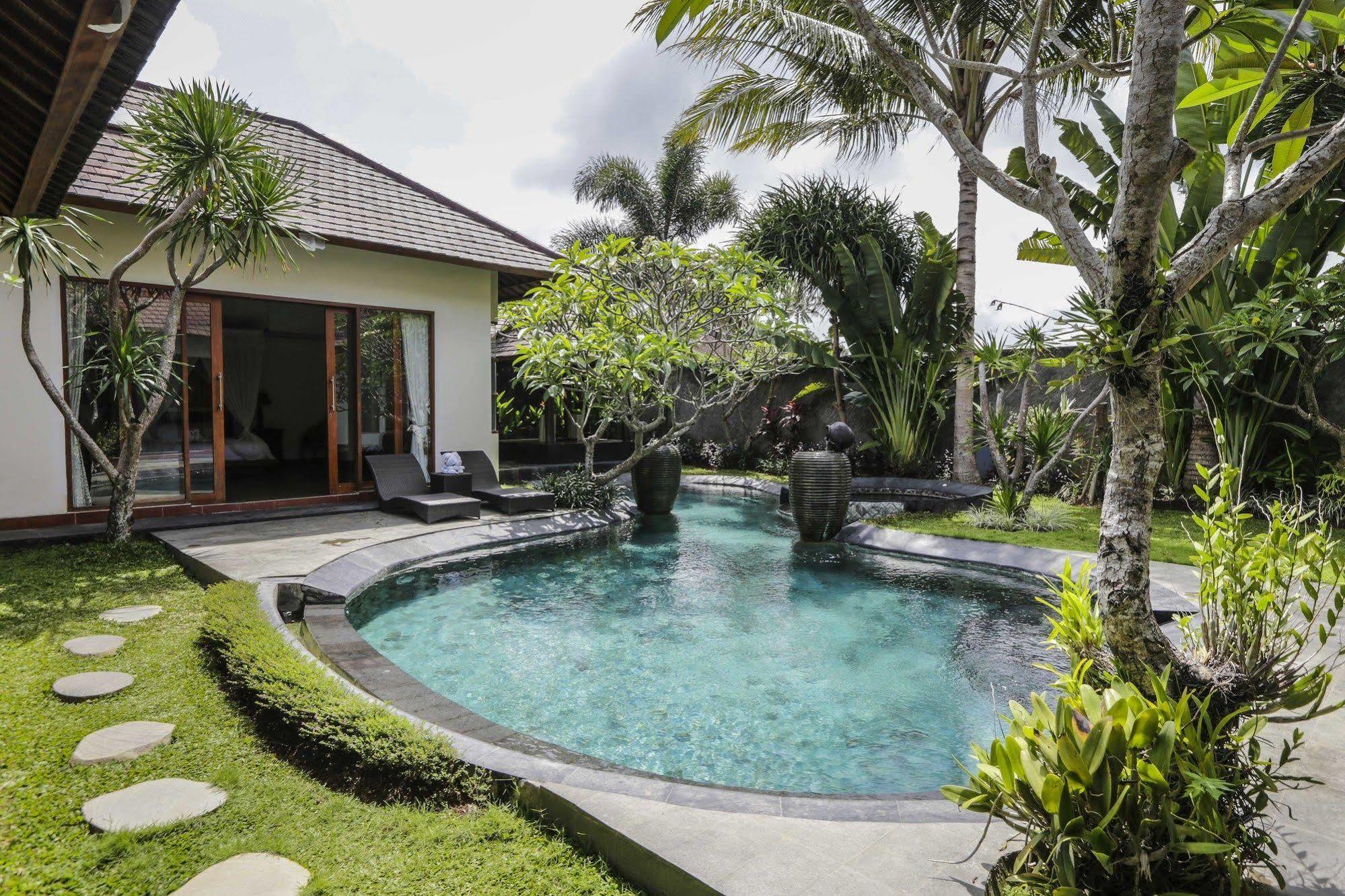 The Kampung Ubud Villa Exterior photo