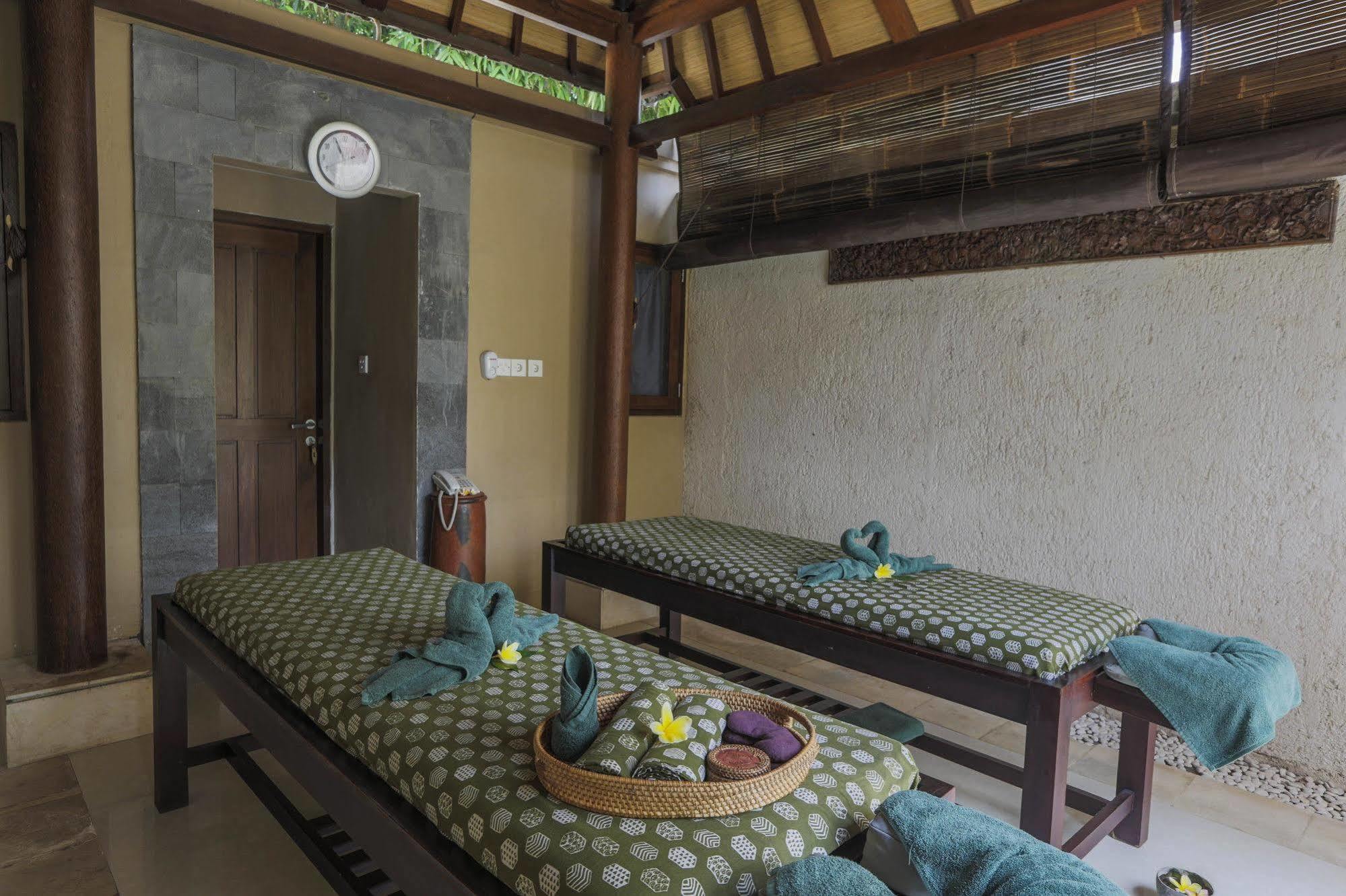 The Kampung Ubud Villa Exterior photo